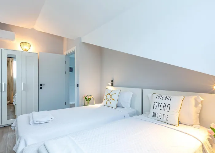 Palmiye By Safiya * ギョジェク